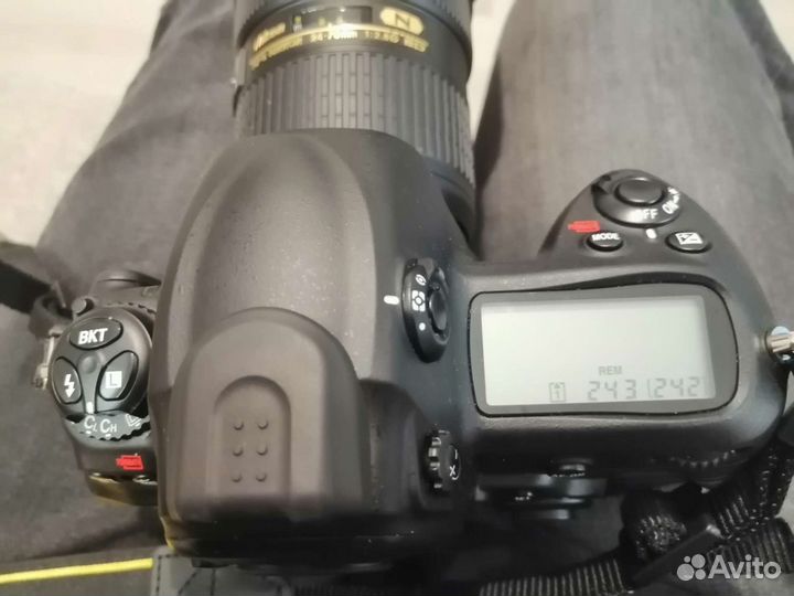 Зеркальный фотоаппарат Nikon D3X(like-New)