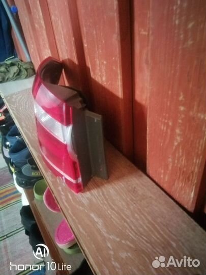 Фонарь веста левый угол