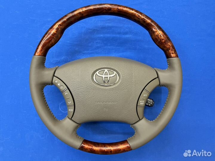 Анатомический руль с косточкой Toyota Camry 35