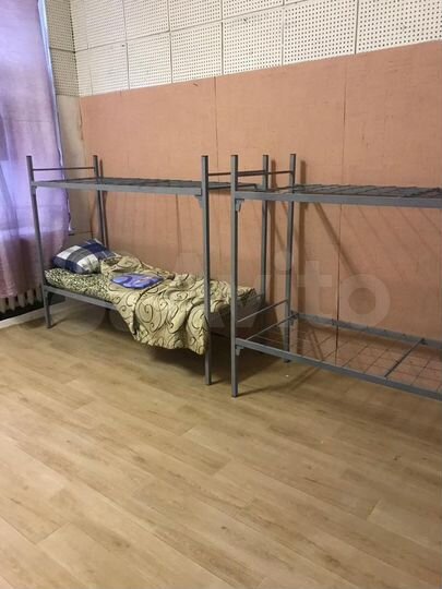 Комната 25 м² в 5-к., 1/5 эт.