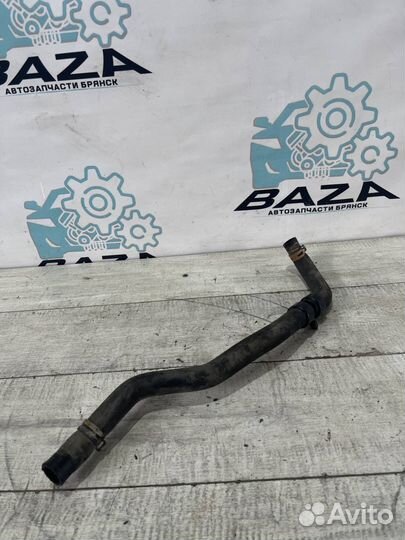 Патрубок охлаждения Renault Logan 2