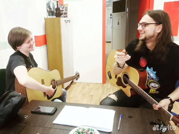 Обучение игре на гитаре