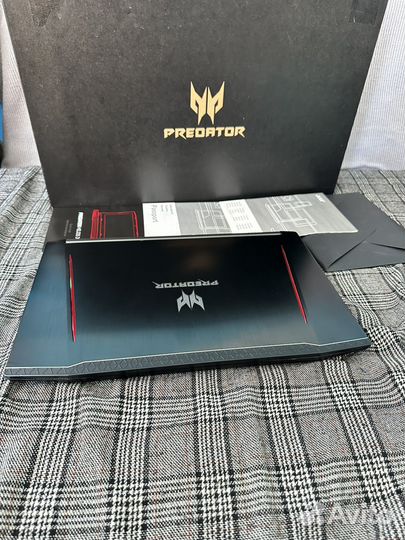 Acer predator helios 300