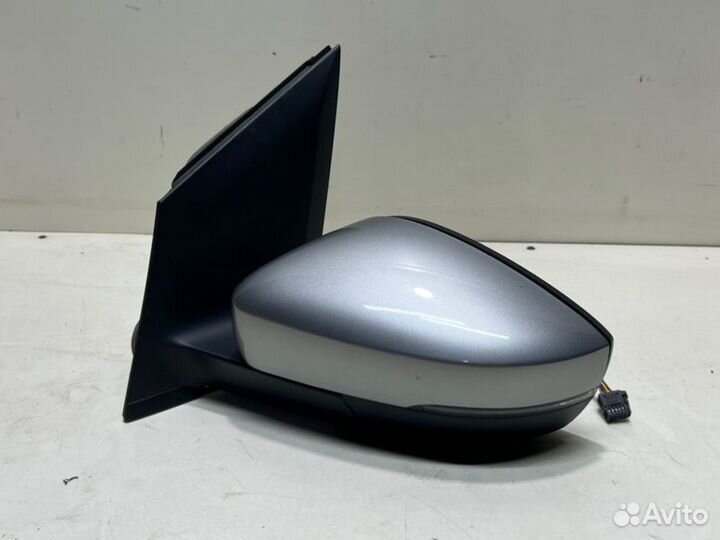 Зеркало с поворотником левое Volkswagen Polo 5