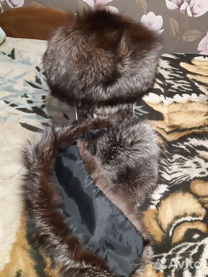 Шапка с воротником