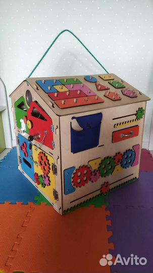 Развивающие игрушки для малышей