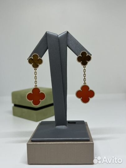 Серьги Van Cleef сердолик