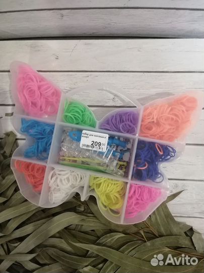 Набор для плетения из резинок