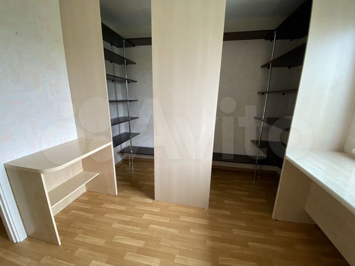 3-к. квартира, 72 м², 3/5 эт.