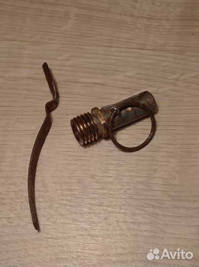 Антуражная карандашница