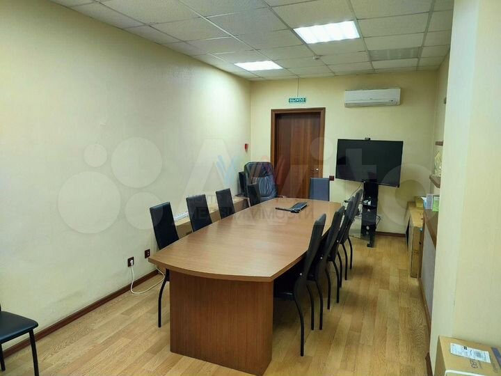 Офис на Российской 331 м2