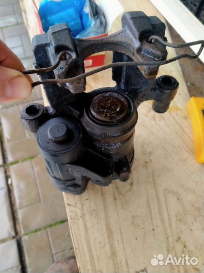 Суппорт задний golf 7