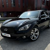 Infiniti Q70 3.7 AT, 2014, 260 000 км, с пробегом, цена 1 700 000 руб.