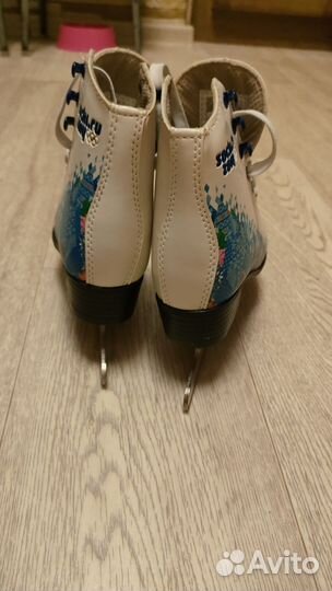 Коньки фигурные детские 28 размер Sochi 2014