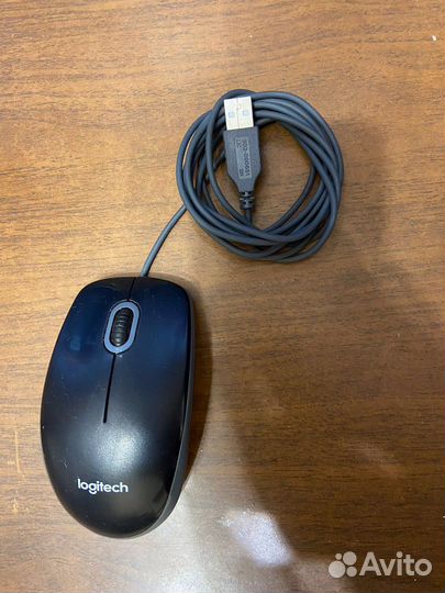 Мышь Logitech