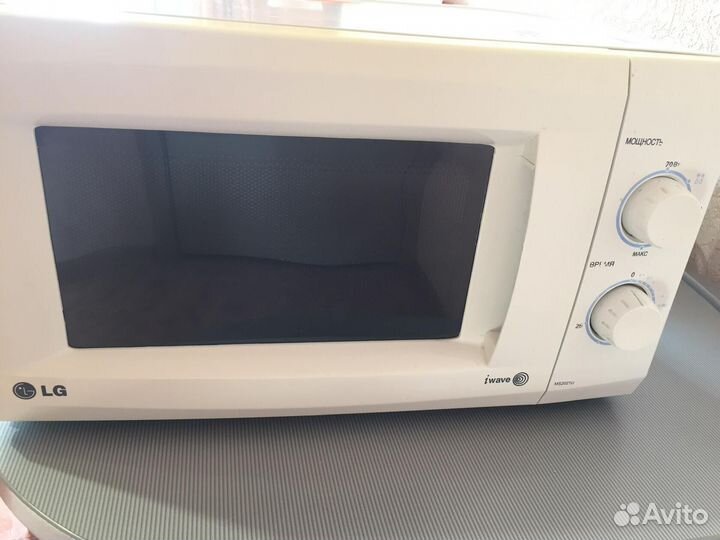 Микроволновая печь на запчасти