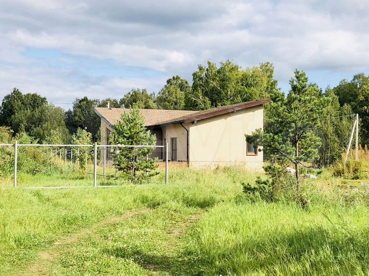 Дом 93 м² на участке 8 сот.