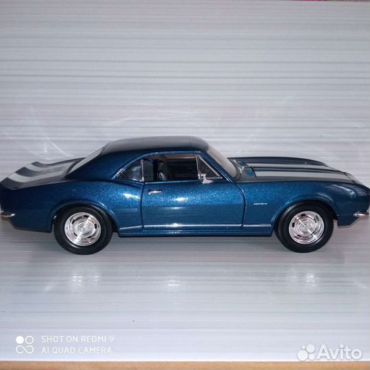 Модель автомобиля chevrolet camaro, 1:18