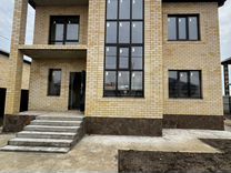 административное здание (волгограднипинефть). торговое помещение. помещение свободного назначения. м. аренда центральном районе.