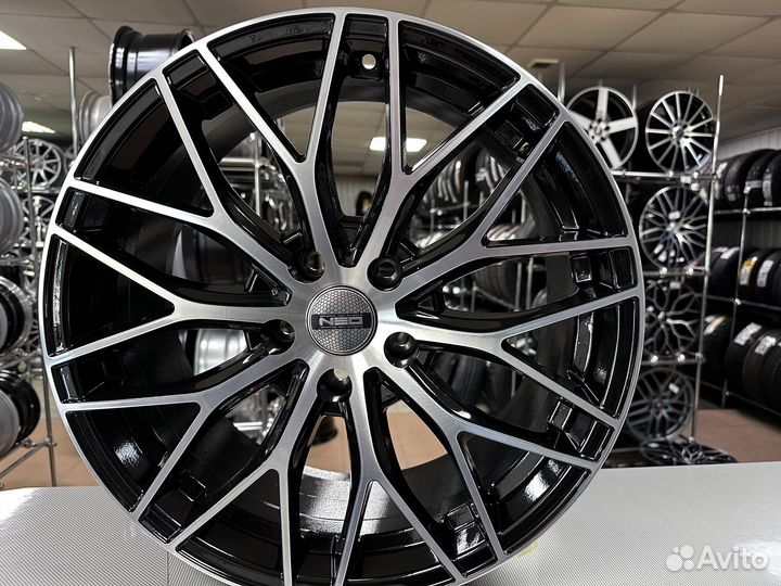 Литые диски R18 5x114.3 Infinity/Nissan