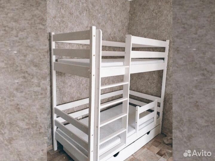 Детская двухъярусная кровать из массива от 3 лет