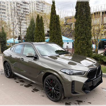 BMW X6 3.0 AT, 2025, 4 300 км