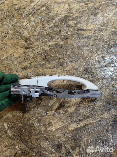 Ручка Двери Левая Передняя Мультивен Каравелла Т5