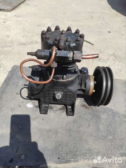 Компрессор воздушный автомобильный