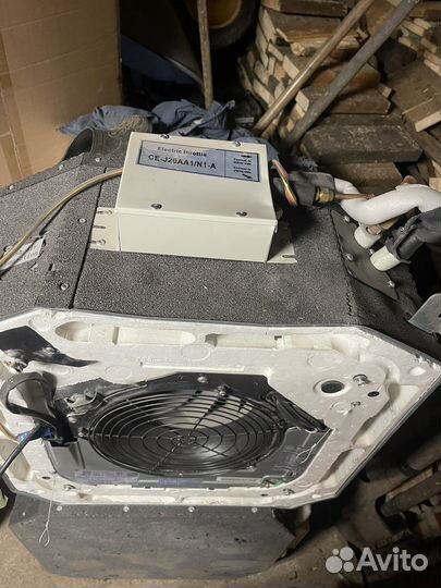 Кондиционер Lessar LSM-H28B4CEA2