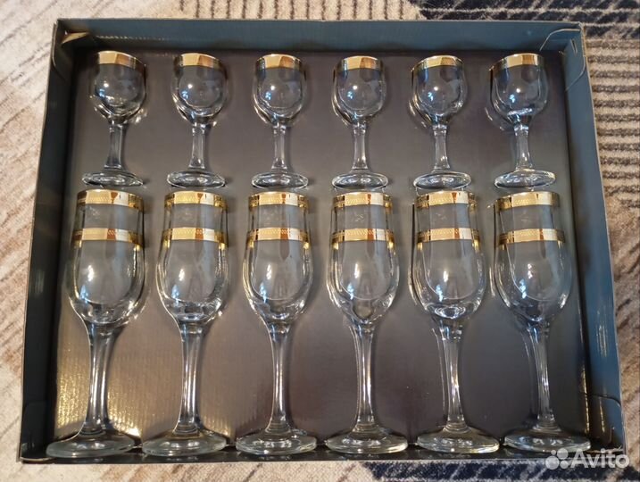 Хрустальные бокалы для шампанского