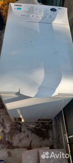 Стиральная машина с вертикальной загрузкой