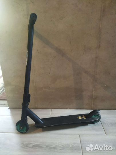 Трюковой самокат