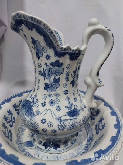 Антикварный набор для умывания