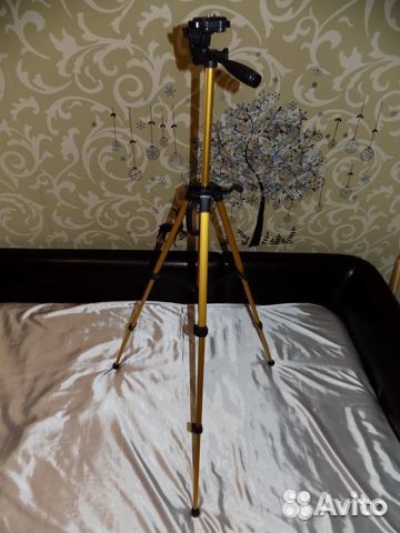 Штатив до 3 кг 150 см мощный новый