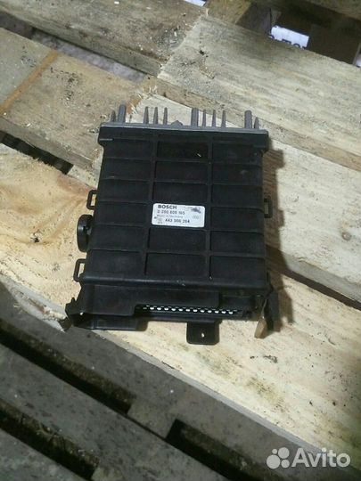 Эбу (блок управления двигателем) Ауди 100