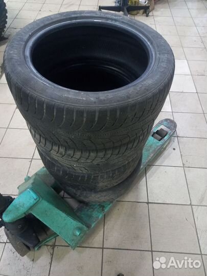 Effiplus Snow King 235/45 R17