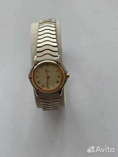 Часы женские Ebel на стальном матовом браслете