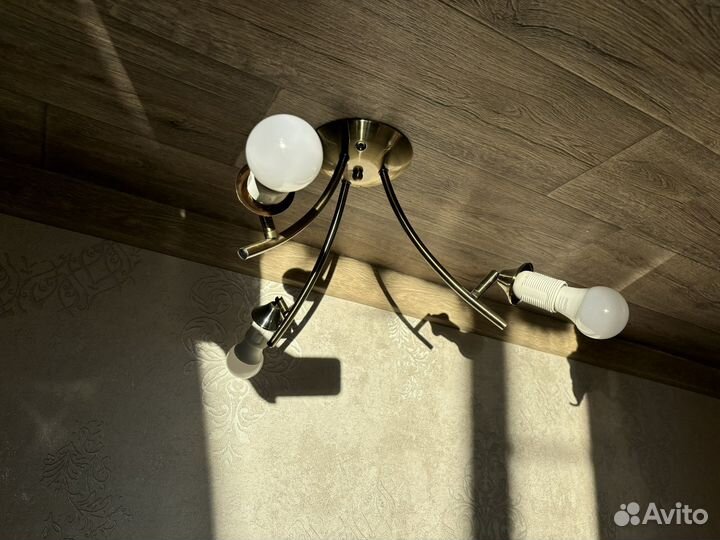 Люстра потолочная