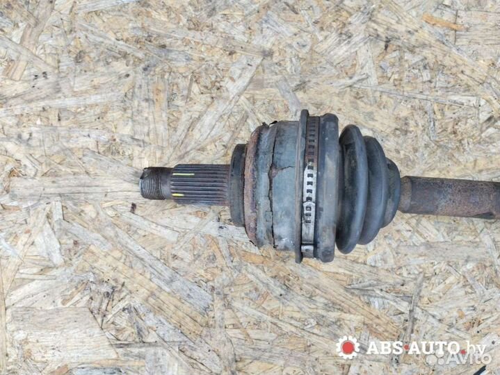 Полуось передняя правая (приводной вал, шрус) BMW