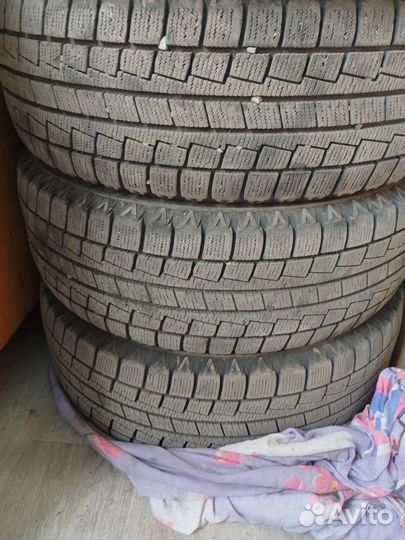 Carbon Series CS607 195/60 R15