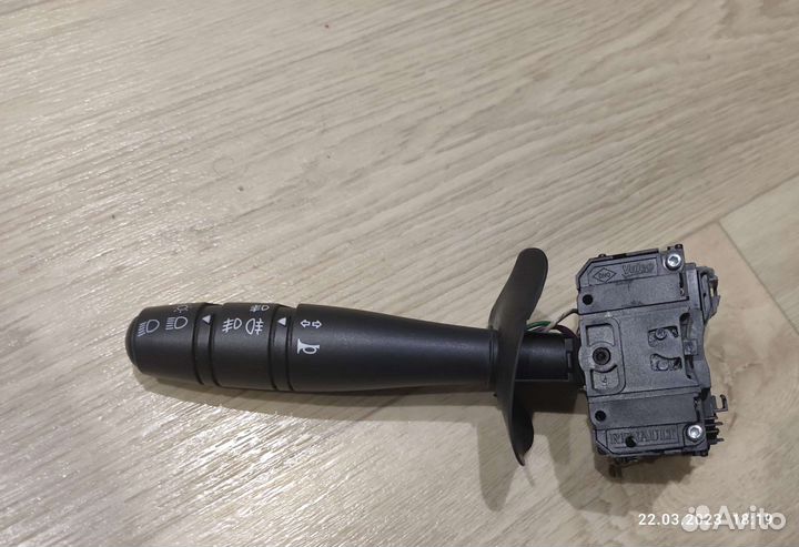 Подрулевой переключатель LADA largus (левый)