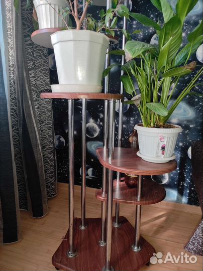 Подставка для цветов