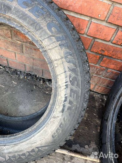 Bridgestone Ice Cruiser 7000 225/65 R17