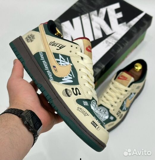 Кроссовки Nike dunk stussy