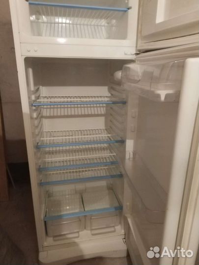 Холодильник