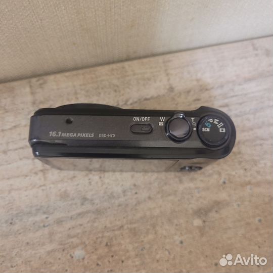 Sony cyber-shot DSC-H70