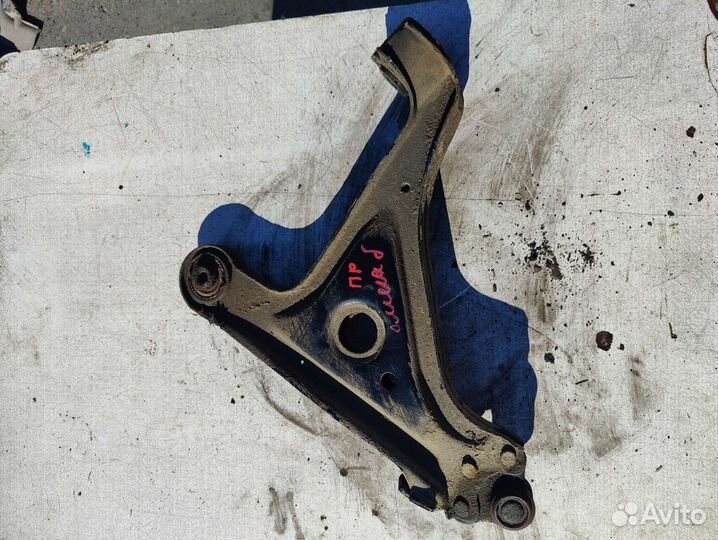 Рычаг подвески передний правый/левый Opel omega b