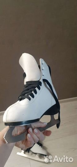 Коньки фигурные