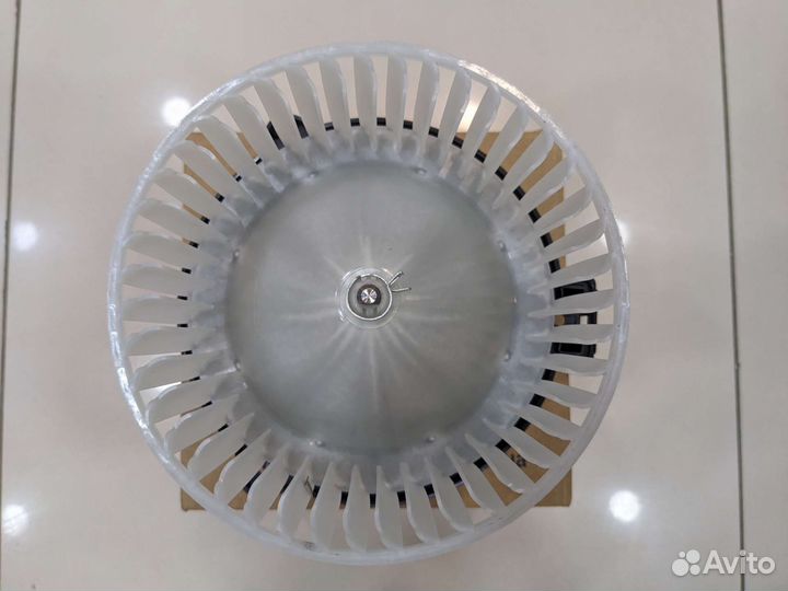 Мотор отопителя subaru forester 12-19 / XV 11-17