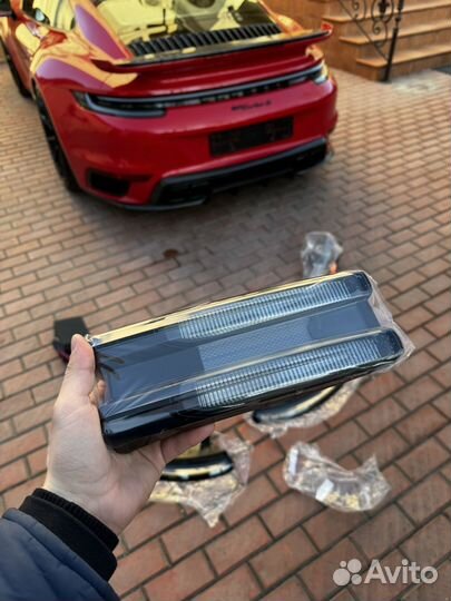 Фонарь Porsche 911 (992)